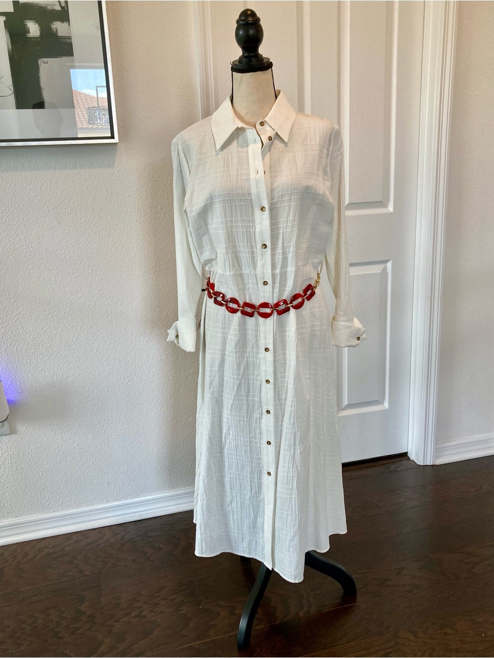 Zara White Button-Front Midi Shirt Dress with Red Chain Belt
